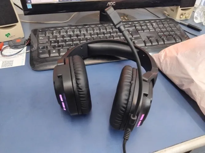 Headset Gamer com Iluminação LED - Novo