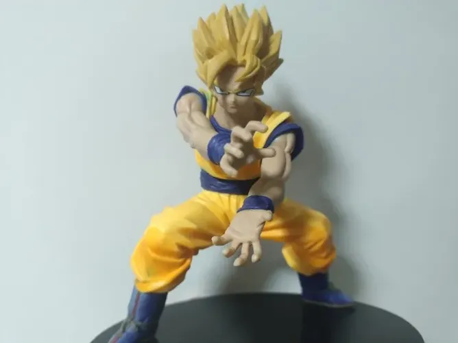 Figure Action Dragonball Z - Goku SSJ2 Kamehameha