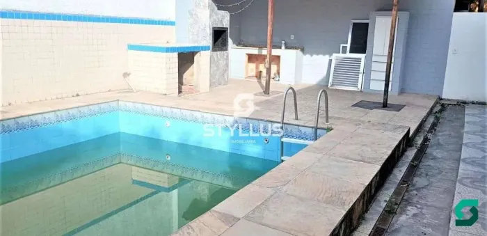 Vila Valqueire | Casa Linear 4 quartos, sendo 2 suites