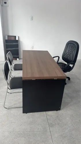 Mesa 1,50 sem gaveta
