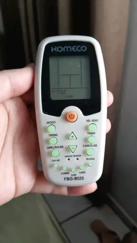 Controle Ar Condicionado R06/bgce Komeco Midea Comfee C/ Luz