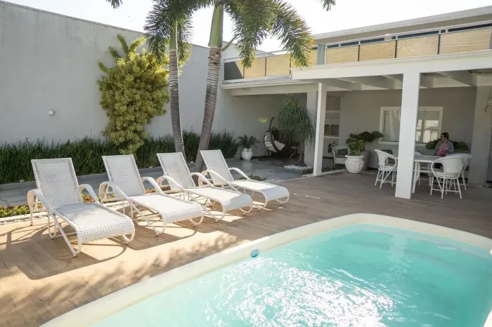 Pedra de guaratiba-Centro -Casa duplex-piscina e lazer