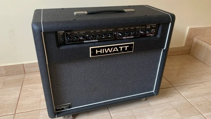 AMPLIFICADOR HIWATT MAXWATT SERIES 100GR 100W