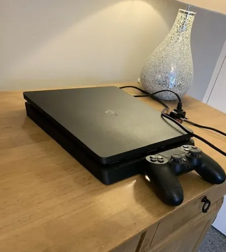 PS4 slim firmware 10.02 super desatualizado