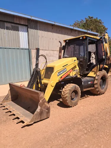 Retroescavadeira randon rd 406 advance
