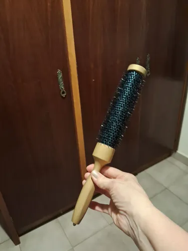 Escova de cabelo redonda