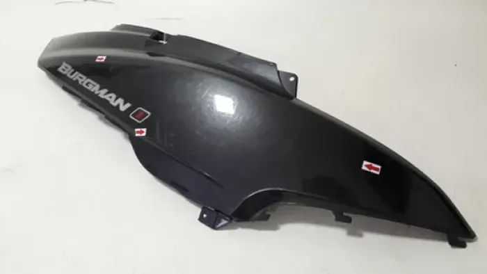 Carenagem Rabeta Suzuki Burgman 125i 11/16 L/d Orig 54080 Cinza-escuro