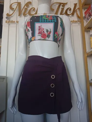  Short saia em alfaiataria premium roxa da Nick Tick . entrega grátis em Santarém 