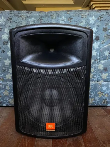 Caixa Acústica Ativa JBL JS151A