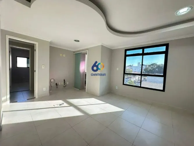 Salas Comerciais para Locação Anual no Centro de Guarapari. Excelente oportunidade para in