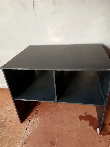 Expositor calcados roupas MDF