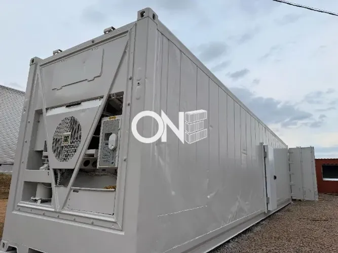 Container de refrigeração, mantém produtos congelados e resfriados 