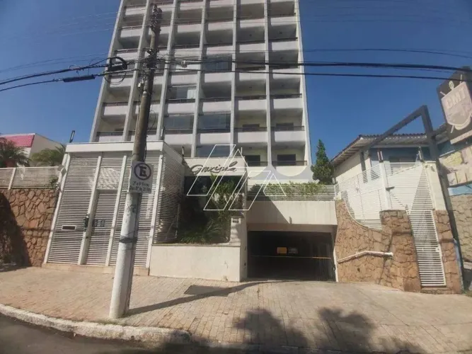 Apartamento mobiliado com 3 quartos (1 suíte) e 2 vagas para alugar no Centro Marília/SP