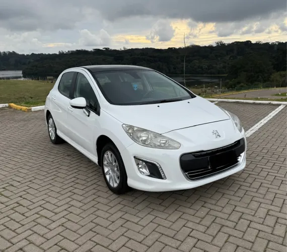 Peugeot 308 1.6 Manual 2014 impecável!