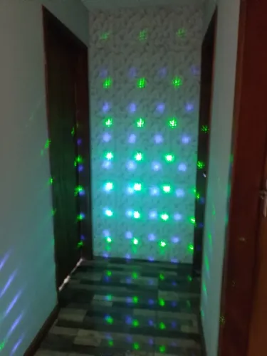 Laser holográfico verde e azul