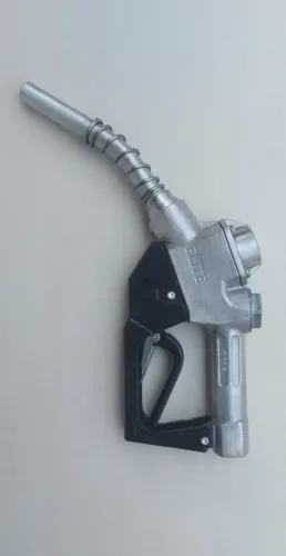 Bico para bomba de combustível (leia a descrição)