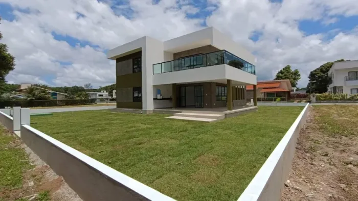 Condomínio Terra viva de Aldeia, Casa Novíssima com 04 Amplas Suítes, Aberto a Propostas