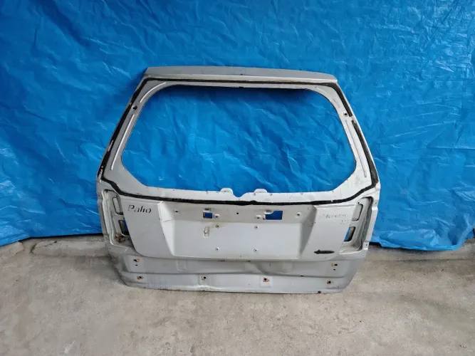 Tampa Traseira Fiat Palio weekend 2004 a 2008 original c detalhe