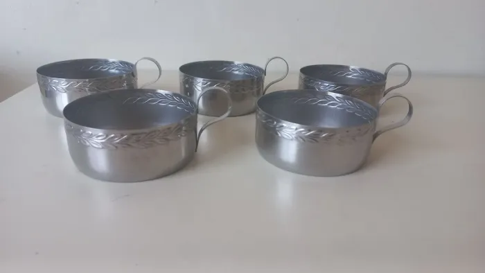 Conjunto de taças em inox vintage 