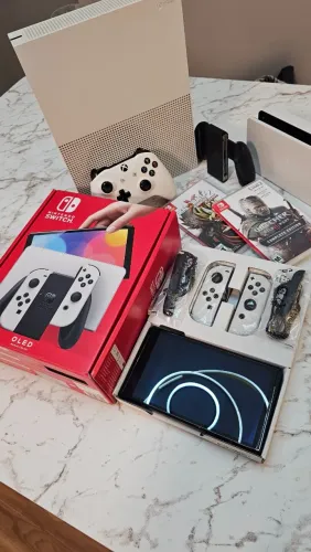 Nintendo Switch OLED + Xbox Series S - Troco por PC Gamer