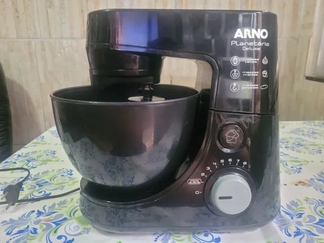 Batedeira Arno Planetária Deluxe
