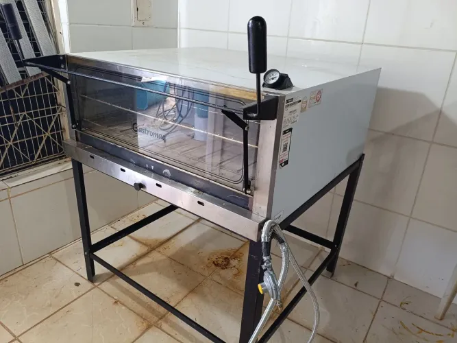 Vendo Forno Industrial Gastromaq Com 4 Pedras Super Conservado