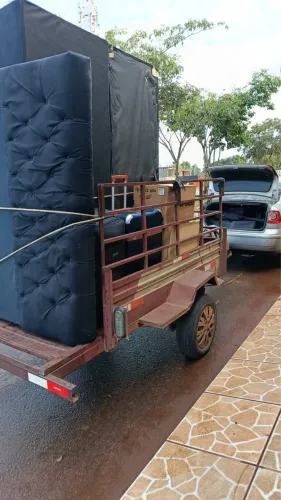 Faço frete com carretinha