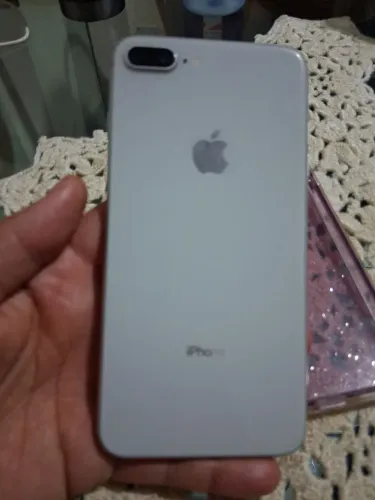 IPhone 8 plus vende se interessados chamar no WhatsApp