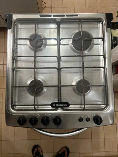 Fogão 4 bocas Electrolux usado