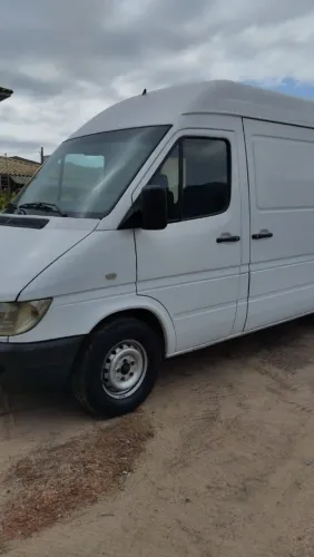 Mercedes-Benz Sprinter 311 Furgão Curto 2.2 Dies 2010
