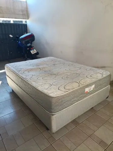 Cama box casal