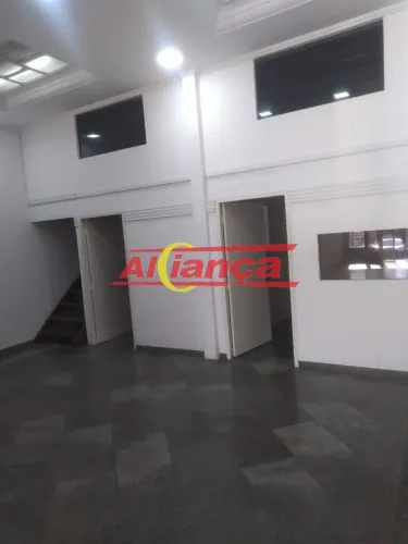 Salão para alugar, 175m² com garagem - Macedo - Guarulhos/SP