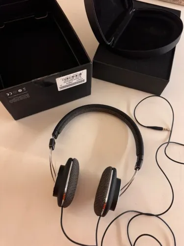 Fone de Ouvido Bowers & Wilkins P3 Mobile Hi-Fi