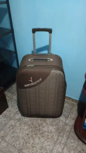 Mala de Viagem Republic Vix Marrom - Espaçosa e Prática