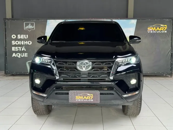 Toyota Hilux 2021