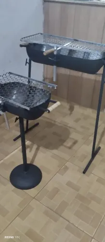 Churrasqueiras média e pequena