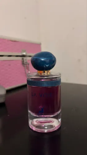 perfume árabe lá voie