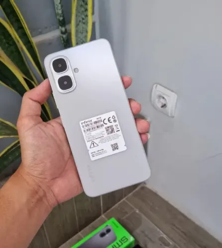 Promoção No Infinix Novo Lacrado (Smart10) 4G Cinza - 128Gb/4Ram
