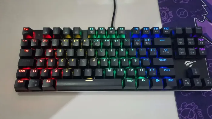 Teclado mecânico da marca havit tamanho TKL