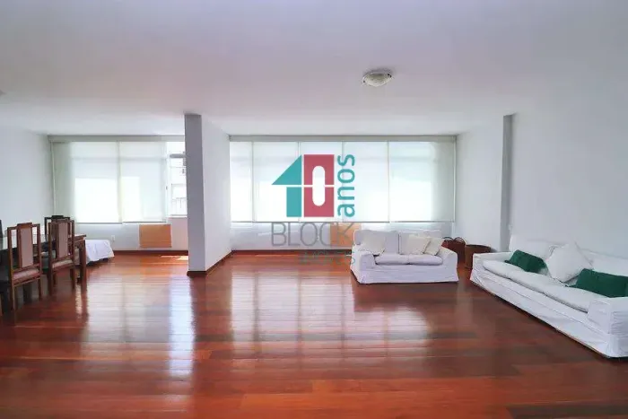 Copacabana | Apartamento 4 quartos, sendo 1 suite