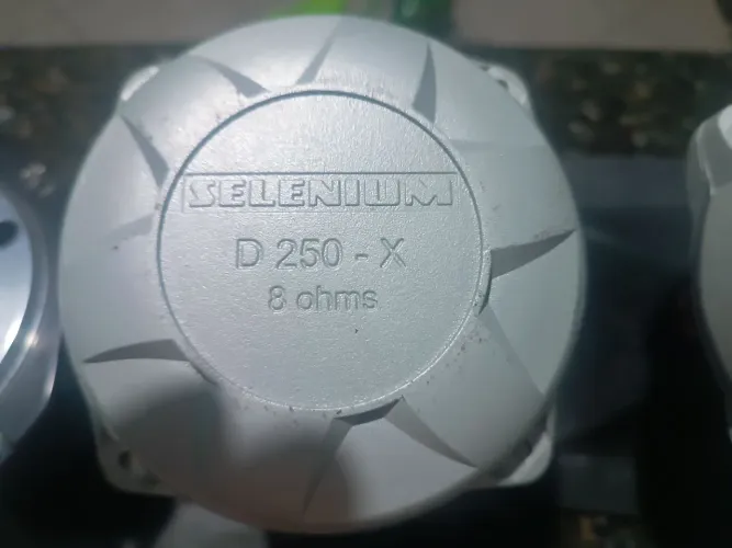 Selenium d250x