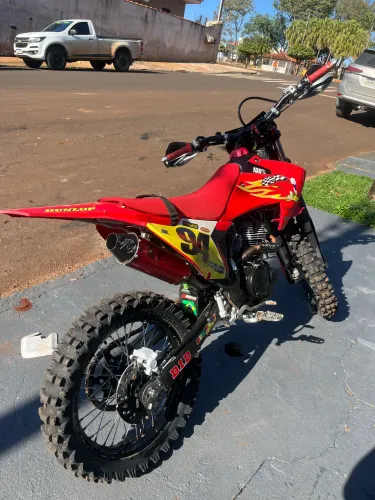 CRF 230 RARIDADE