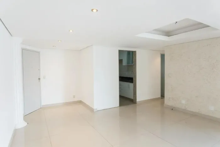 Apartamento Garden com 3 dormitórios para alugar, 100 m² por R$ 6.924,50/mês - Buritis - B