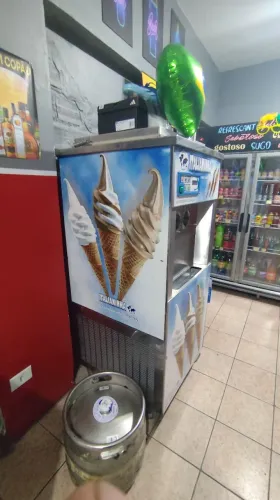 Máquina de sorvete Italianinha