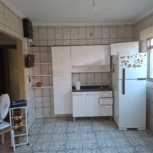 cozinha itatiaia de madeira com balcão 2 gavetas corredicas telescopica