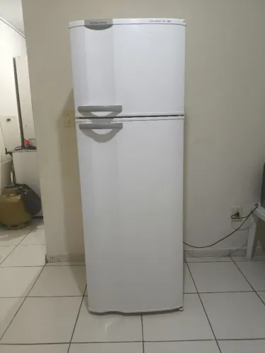 Geladeira Eletrolux