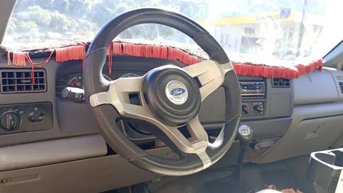 Ford F-350 3.9 Cummins Turbo Diesel Mec. 2009