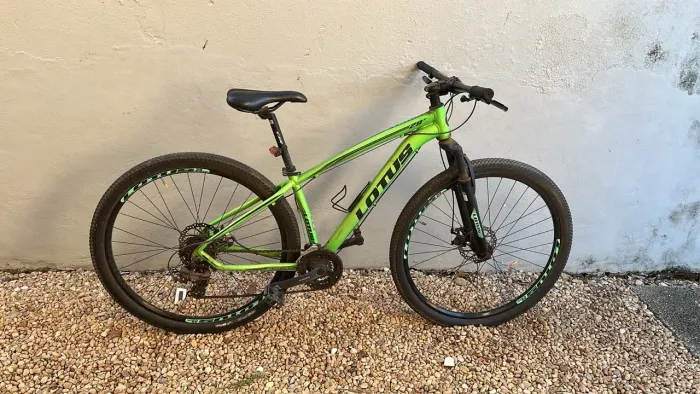 BICICLETA LOTUS ARO 29