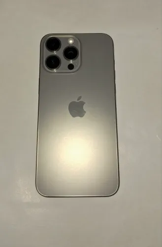 iPhone 15 pro Max 512gb eSim