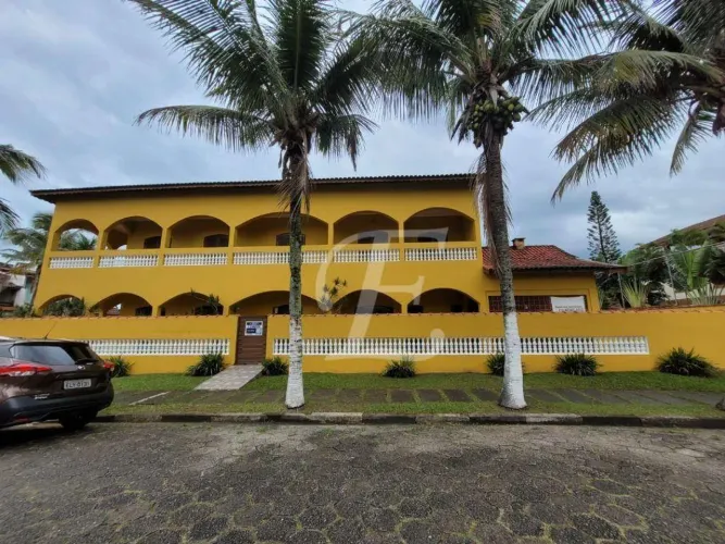 Casa com 4 dormitórios à venda, 350 m² por R$ 780.000,00 - Campos Elíseos - Itanhaém/SP